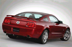 ford-mustang-2005.jpg